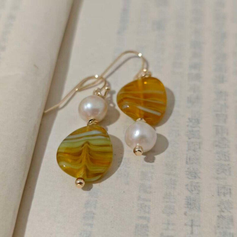 进口捷克琉璃天然淡水珍珠不对称设计扭扭珠爱心耳环耳坠 14K包金