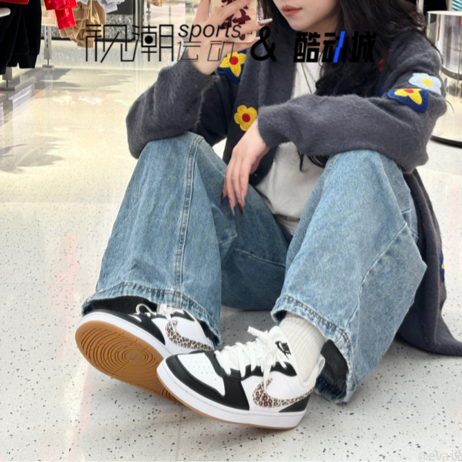 NikeCourt白黑棕大童休闲板鞋