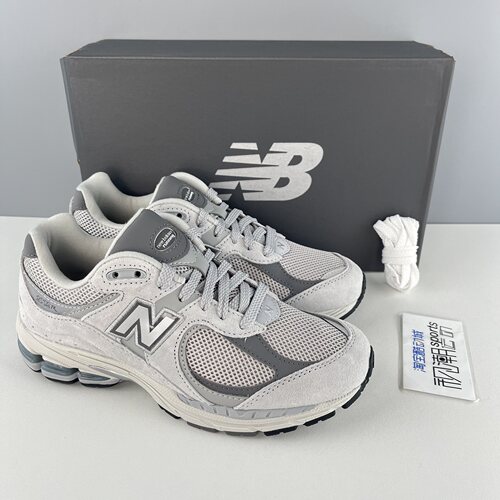 NB2002R云雾灰男经典复古运动鞋