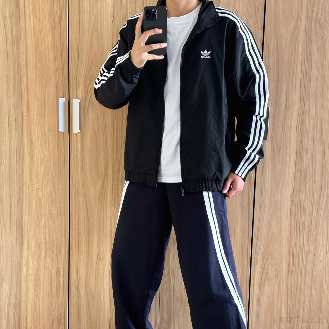 Adidas阿迪达斯 黑色男女经典宽松运动休闲立领夹克外套IT2491