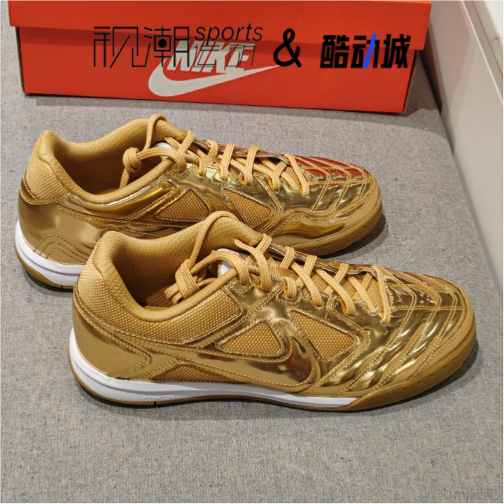 耐克GatoLV8金色耐磨薄底足球鞋