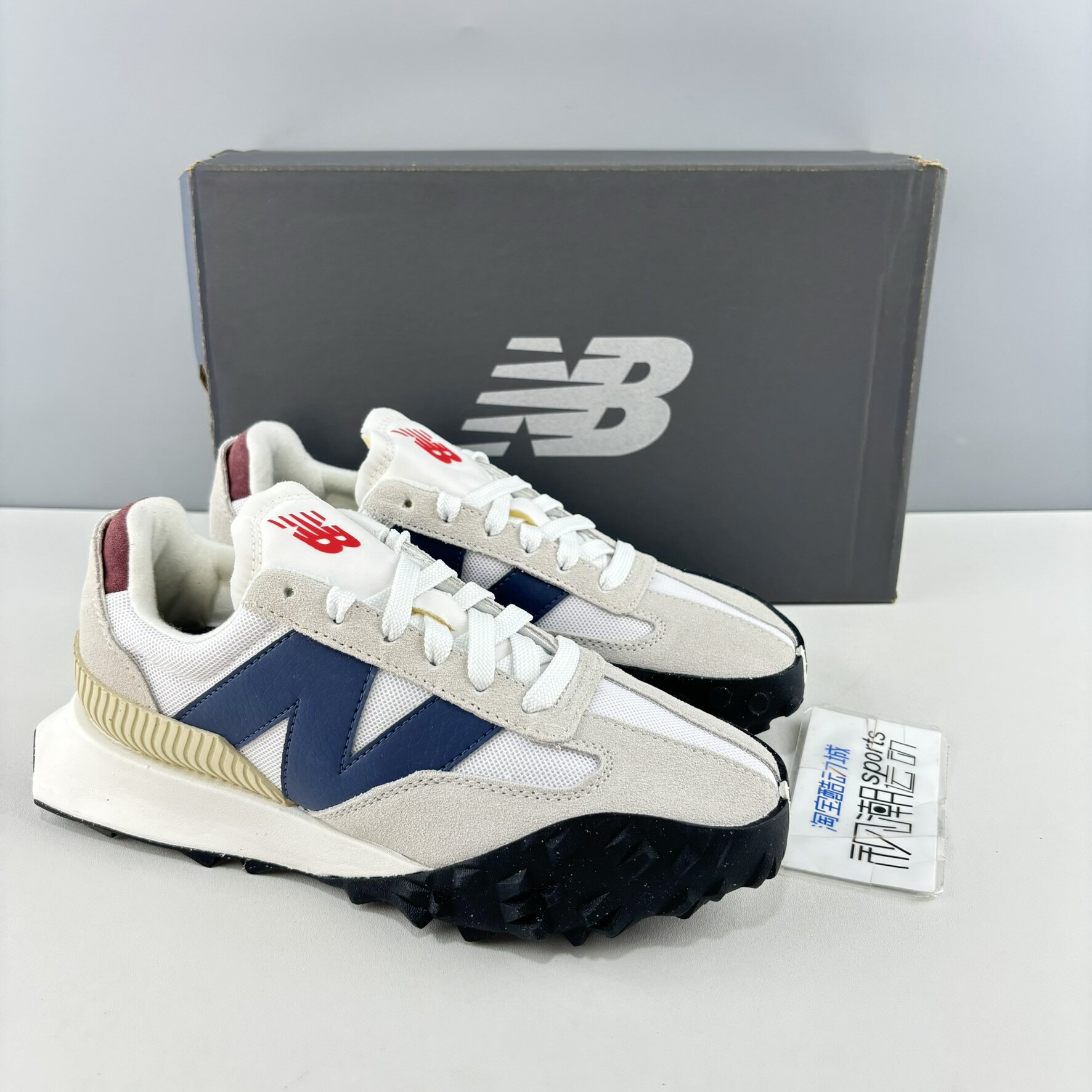 NBXC7白蓝复古日常休闲跑步鞋