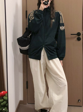 Adidas阿迪达斯 暗绿男女经典百搭复古立领夹克三条纹外套JL8400