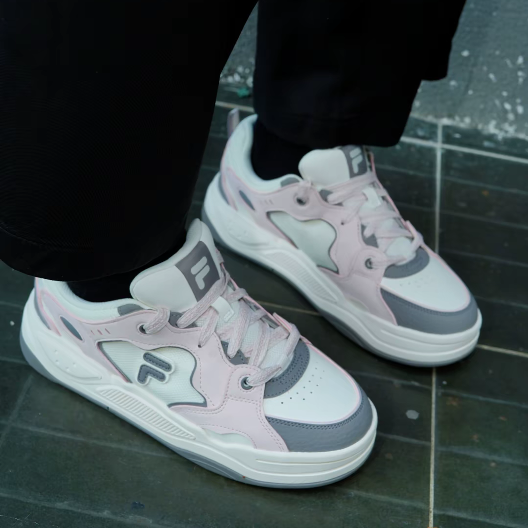 斐乐BANKII白粉滑板鞋运动鞋