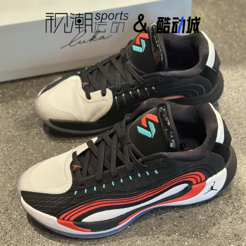 Jordan东契奇4黑白红实战篮球鞋