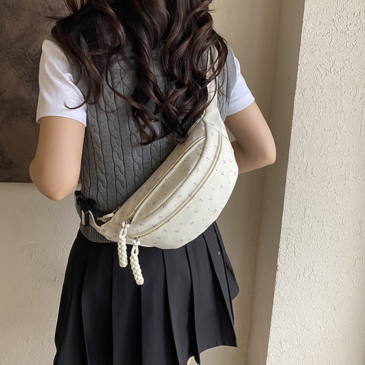 小清新碎花胸包ins潮牌学生背包运动单肩包街头手机腰包女斜挎包