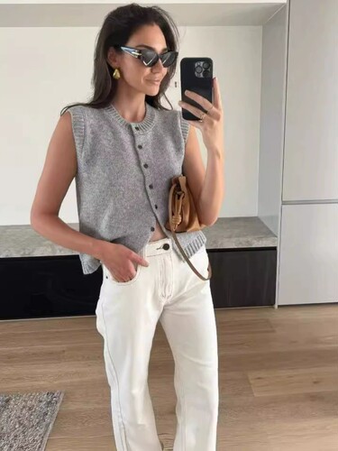 wildgirl针织马甲背心休闲老钱风格百搭单排扣针织T恤开衫上衣女