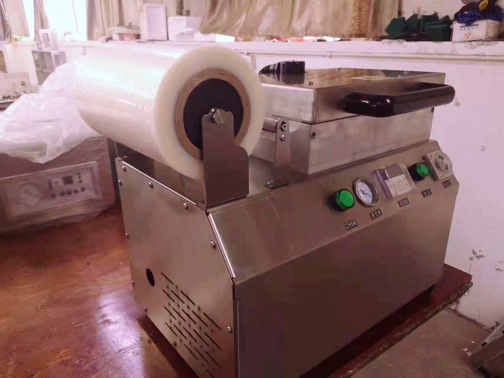 牛排海鲜食品冻肉鲜肉真空贴体包装机海鲜水产品真空贴体机真机吸塑包