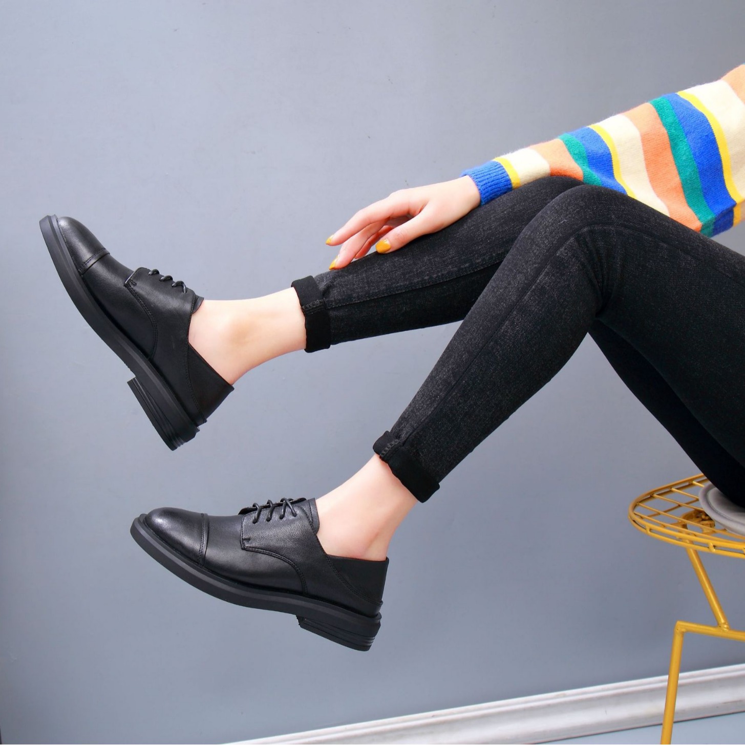 乐福鞋女小皮鞋2025冬季新款加绒英伦风保暖系带厚底真皮单鞋女