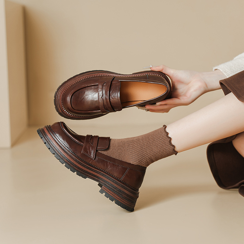 厚底英伦风圆头单鞋女2025新款春夏一脚蹬复古粗跟小皮鞋