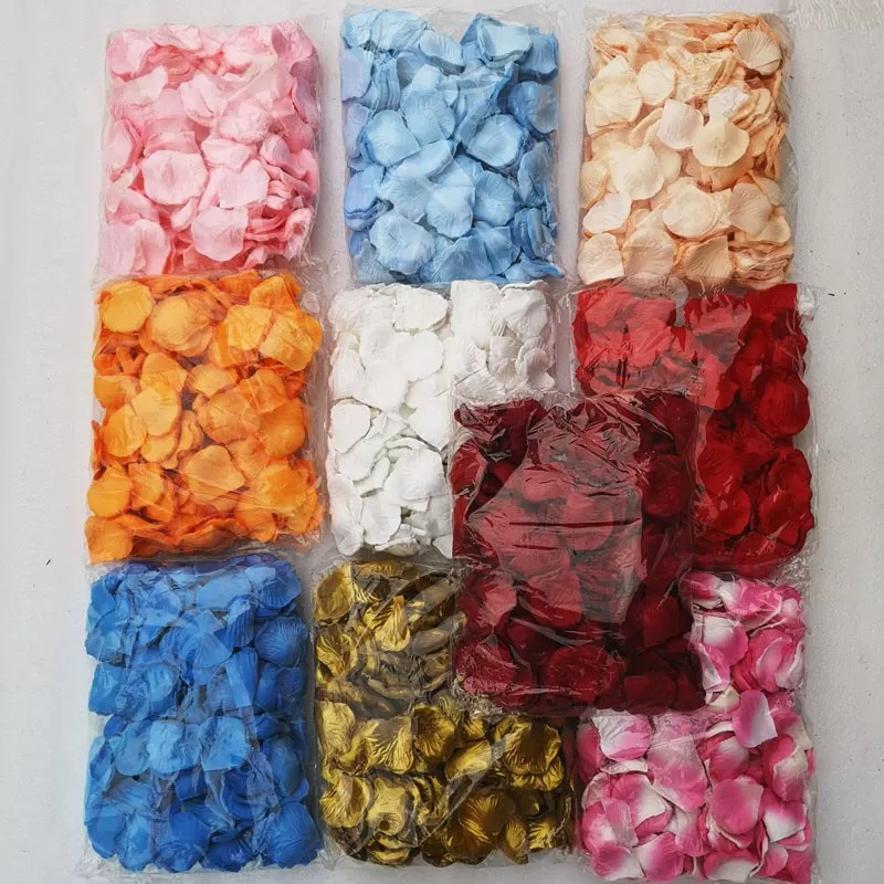 婚庆布置浪漫表白T台仿真玫瑰高档布假花瓣结婚KTV手撒花瓣抖音