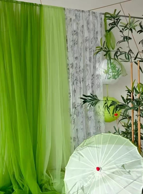 绿色网纱幼儿园环创背景纱幔软密网纱汉服布料透明婚纱纯色布料