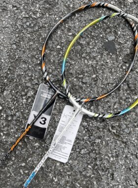 Y3全碳素羽毛球拍比赛型训练羽毛球拍威杀系列球拍攻击型羽拍包邮