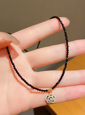 小众轻奢锆石玫瑰黑水晶项链
