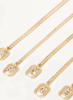 诗予饰26字母项链镶钻方牌锁骨链