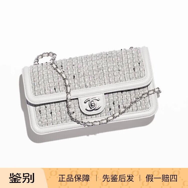 香奈儿斜纹软呢羊皮革口盖包