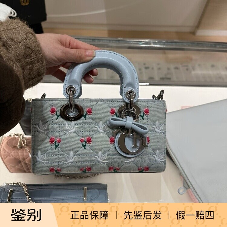 奢店代购 2026 新款正品 DIOR/迪奥 迷你Lady D-Joy 玫瑰鸽子手袋