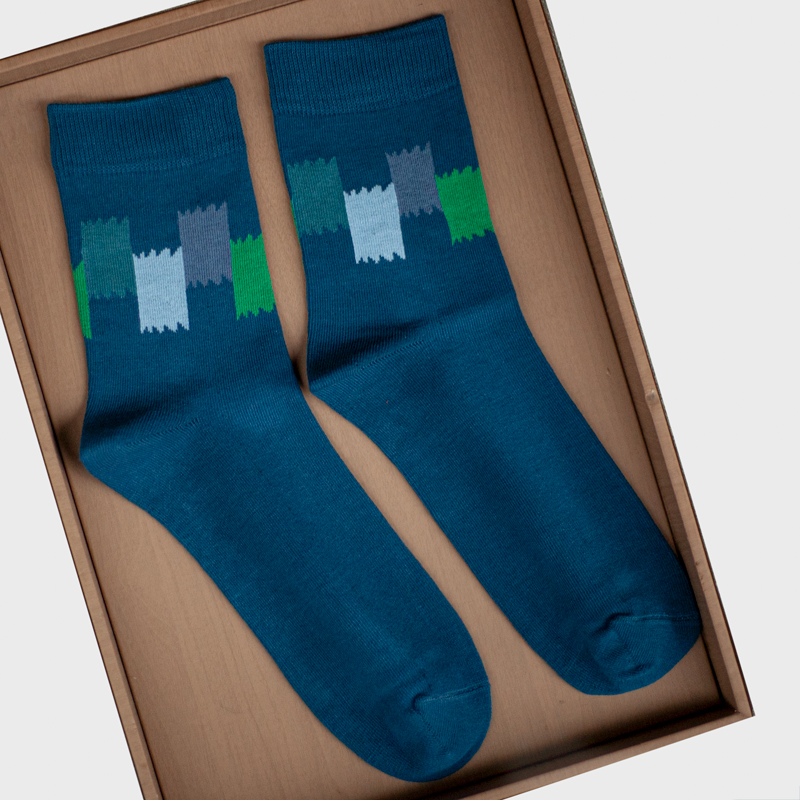 3双福利梦娜中筒微厚防风棉袜