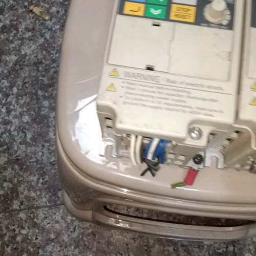 可维修安川 变频器 J7A7B0P1 0.01Kw 220V 议价