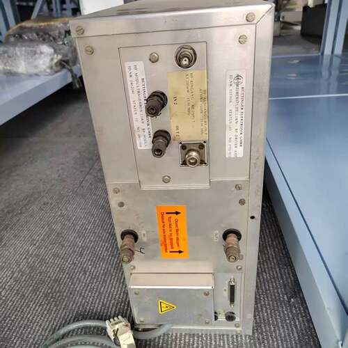 可维修HUTTINGER电子模块箱，型号HF MODULBOX议价
