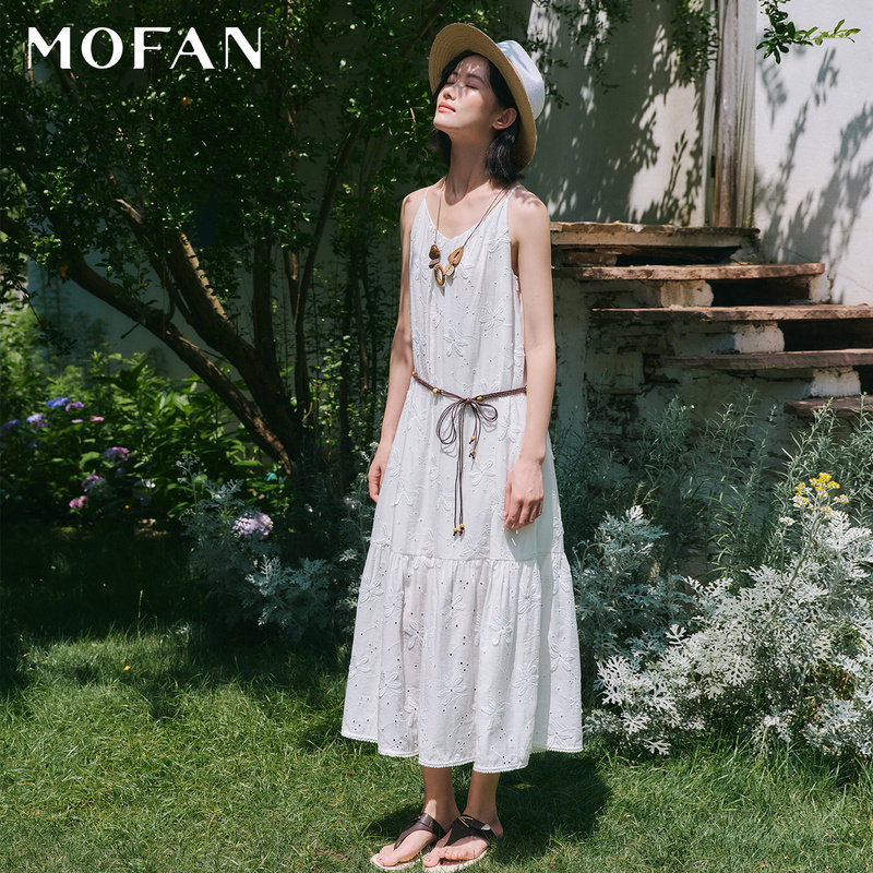MOFAN摩凡夏新款月光白连衣裙图片