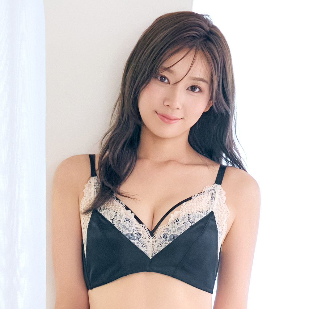 爱美菲露aimerfeel软钢圈侧收内衣女聚拢上托性感文胸日系1105113