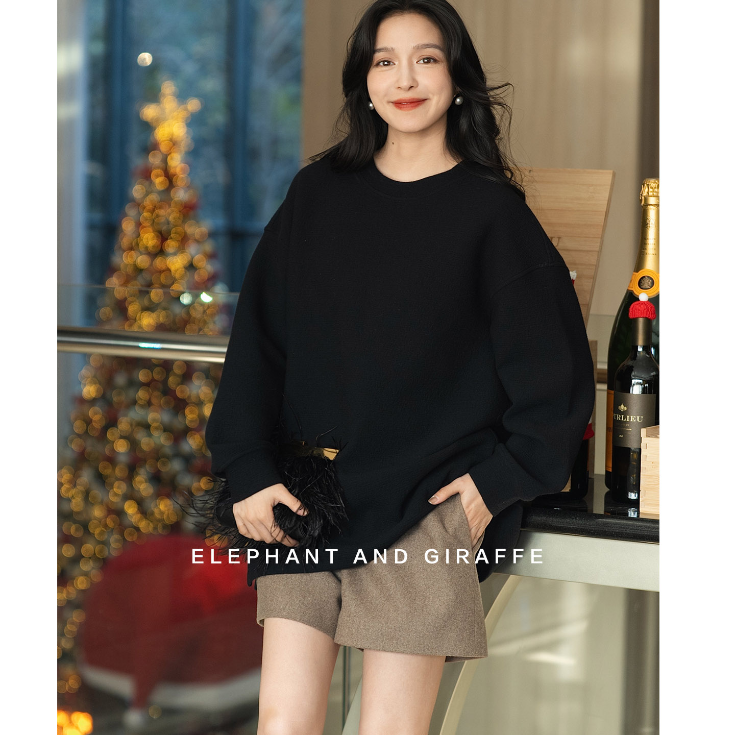 12/10 10:00 智感通勤 小A字羊毛混纺毛呢西装短裤 512206