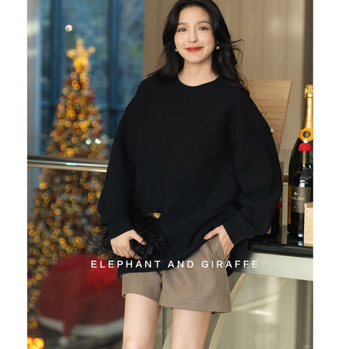 大象和长颈鹿 智感通勤 小A字羊毛混纺毛呢西装短裤 512206