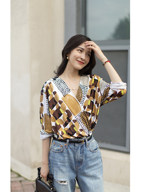 大象和长颈鹿 意大利进口抽象印花交叠领连体上衣 弹性轻薄207305