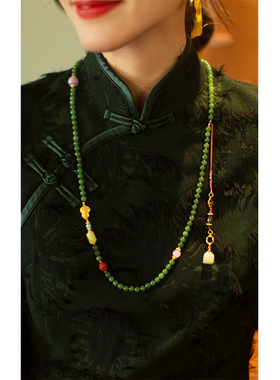 大象和长颈鹿碧玉项链