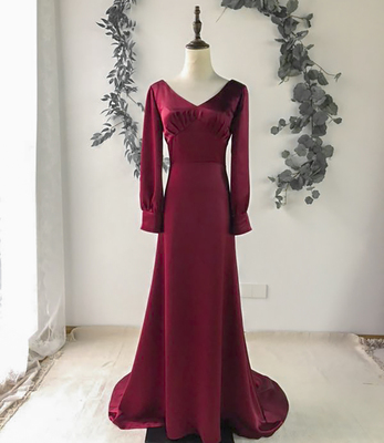 原创新款收腰显瘦红色绸缎