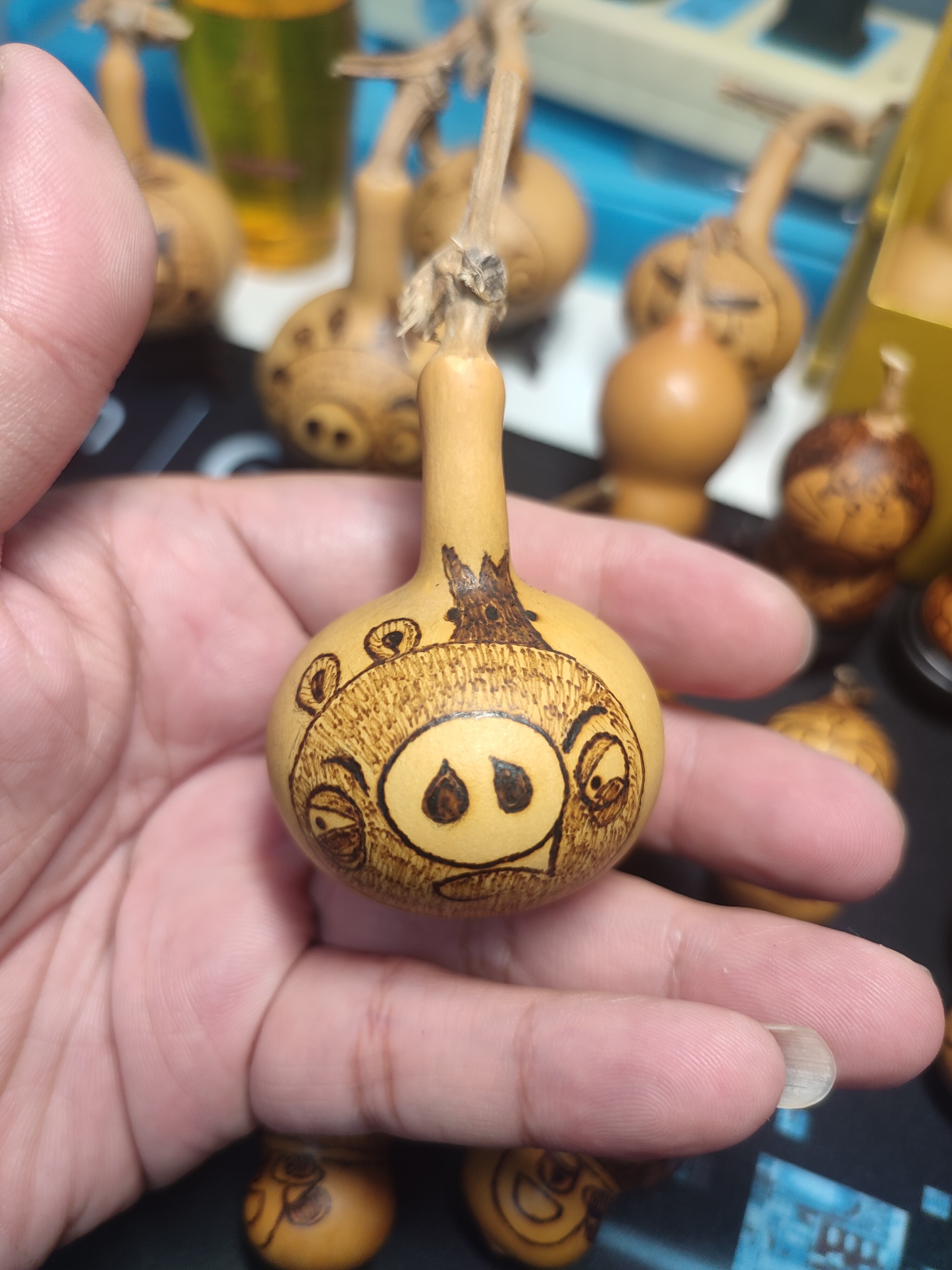 天然文玩草里金独霸手捻葫芦愤怒小鸟国家非遗烙画手机钥匙包挂链