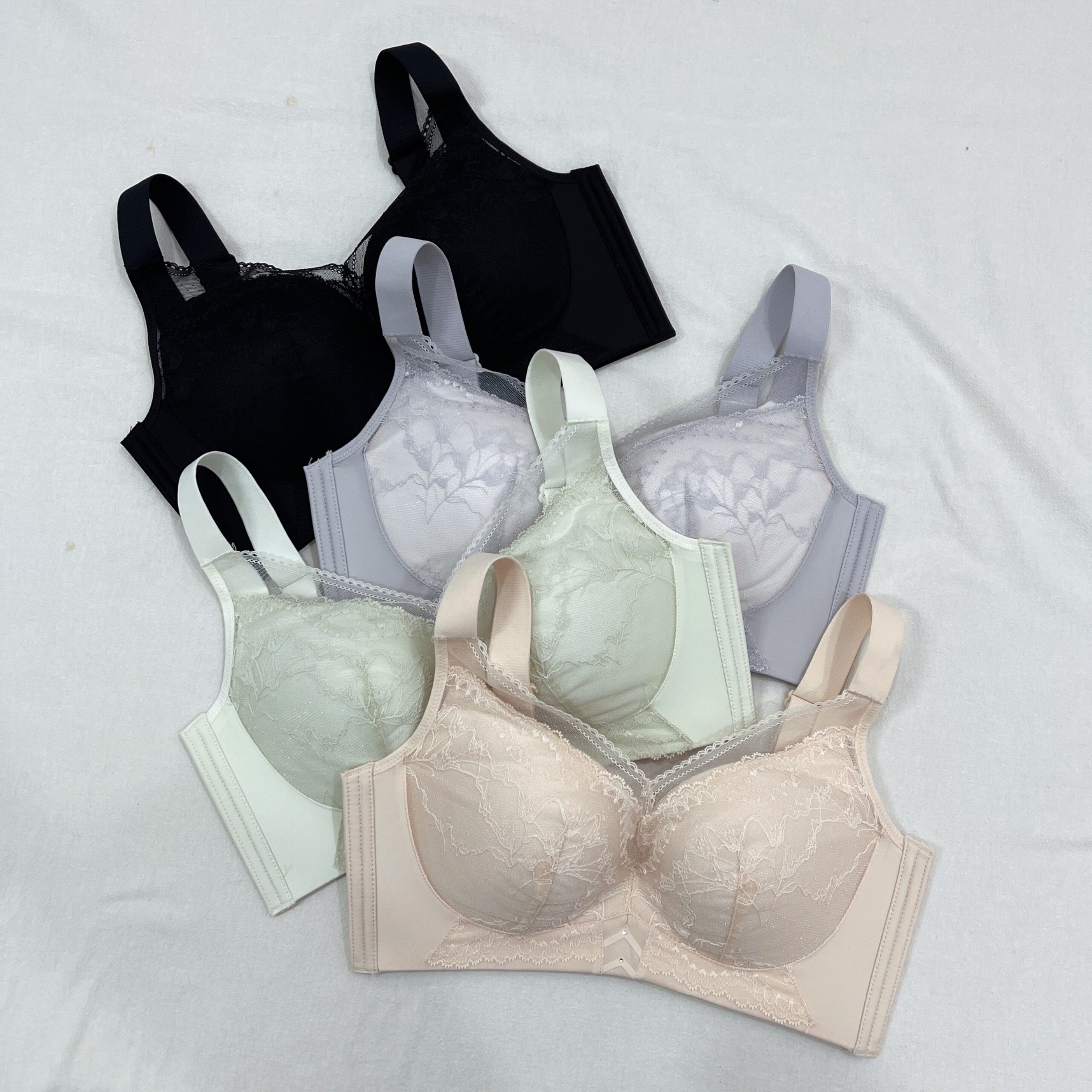 玫丹芝6966内衣女无磁薄款CD杯无钢圈聚拢调整型收副乳按摩杯文胸