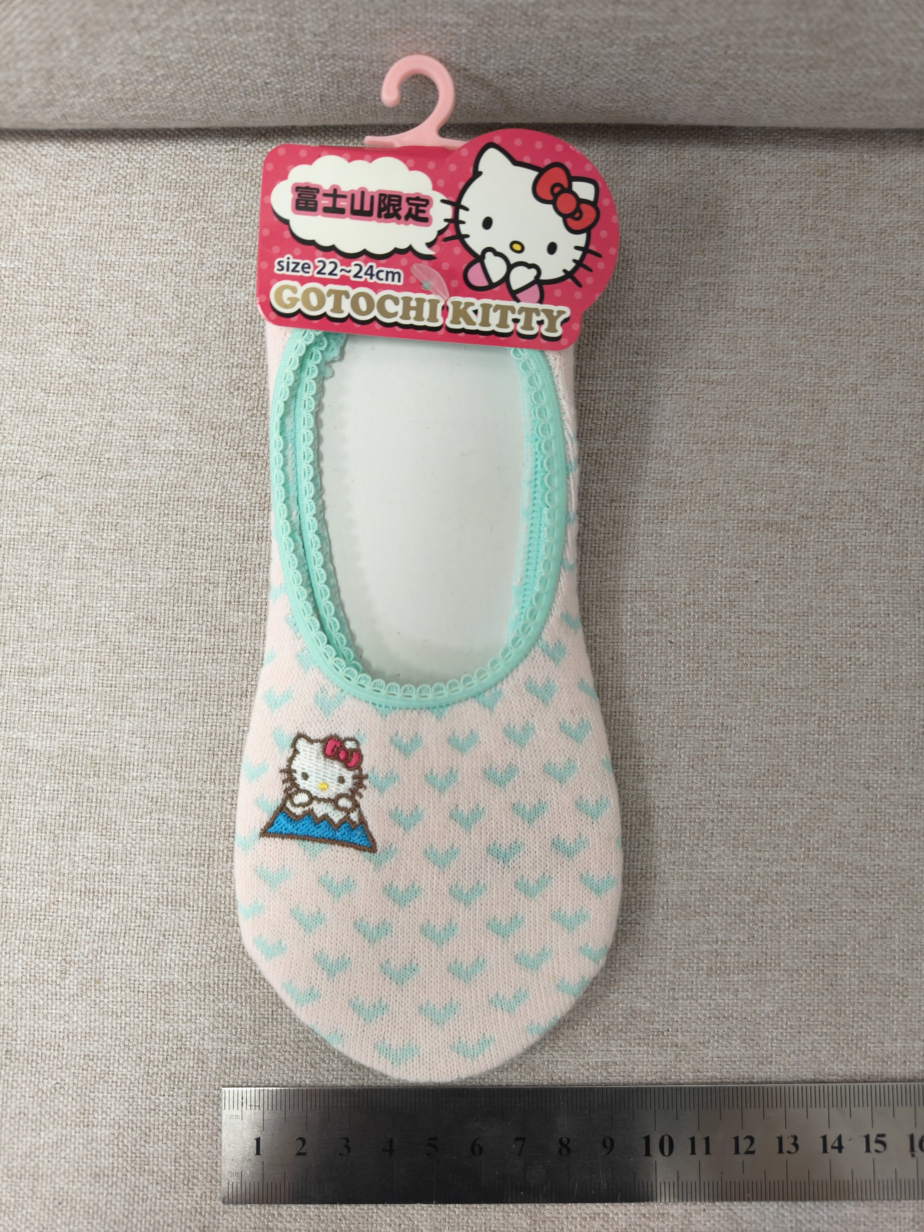 Hellokitty稀有2017年袜套全新，粉嫩可爱