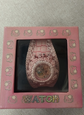 Hellokitty中古稀有婴儿系列图案是胖蜜蜂kitty古董编织手表全新