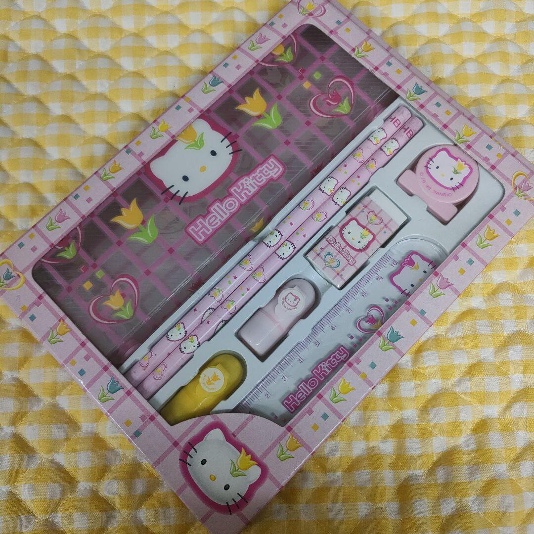 HelloKitty中古稀有1999年郁金香文具套装