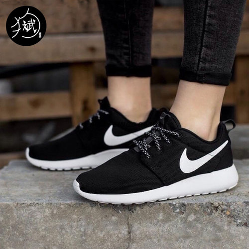 NikeRosheOne女子休闲跑鞋Roshe