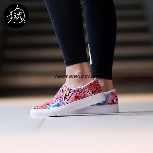 NikeCOURTPOYALEAC女子一脚蹬