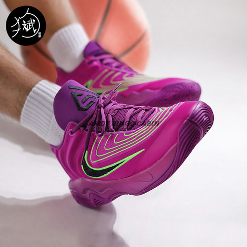 NikeGiannisGS女子大童篮球鞋