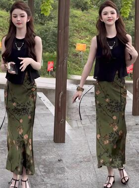 欧货时尚套装裙女2025夏季新款洋气显瘦无袖马甲国风印花半身裙两