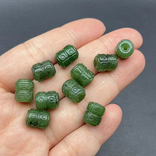 和田玉通孔玉勒子小吊坠挂件碧玉仿古雕刻云纹桶珠玉石配珠锁骨链