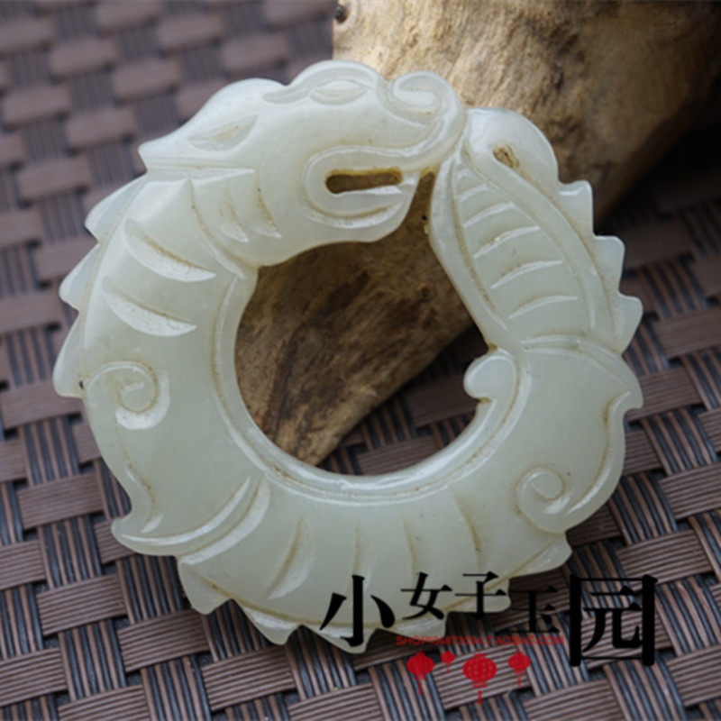 仿明清雕刻仿古龙玉佩玉坠和田玉弯龙吊坠挂件生肖龙古装拍摄道具