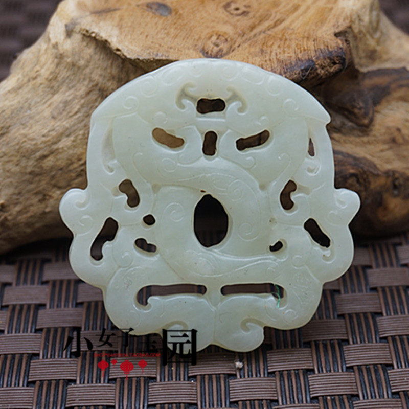 岫玉双面镂空雕刻双龙吊坠挂件岫玉仿古龙玉佩玉坠汉服古风道具