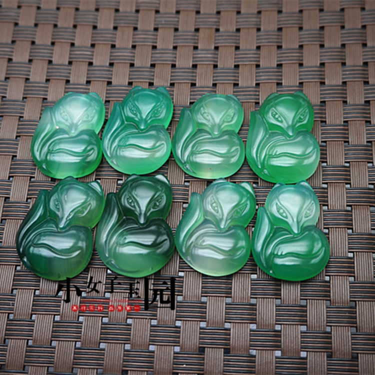 白玉髓红玛瑙狐狸挂件吊坠