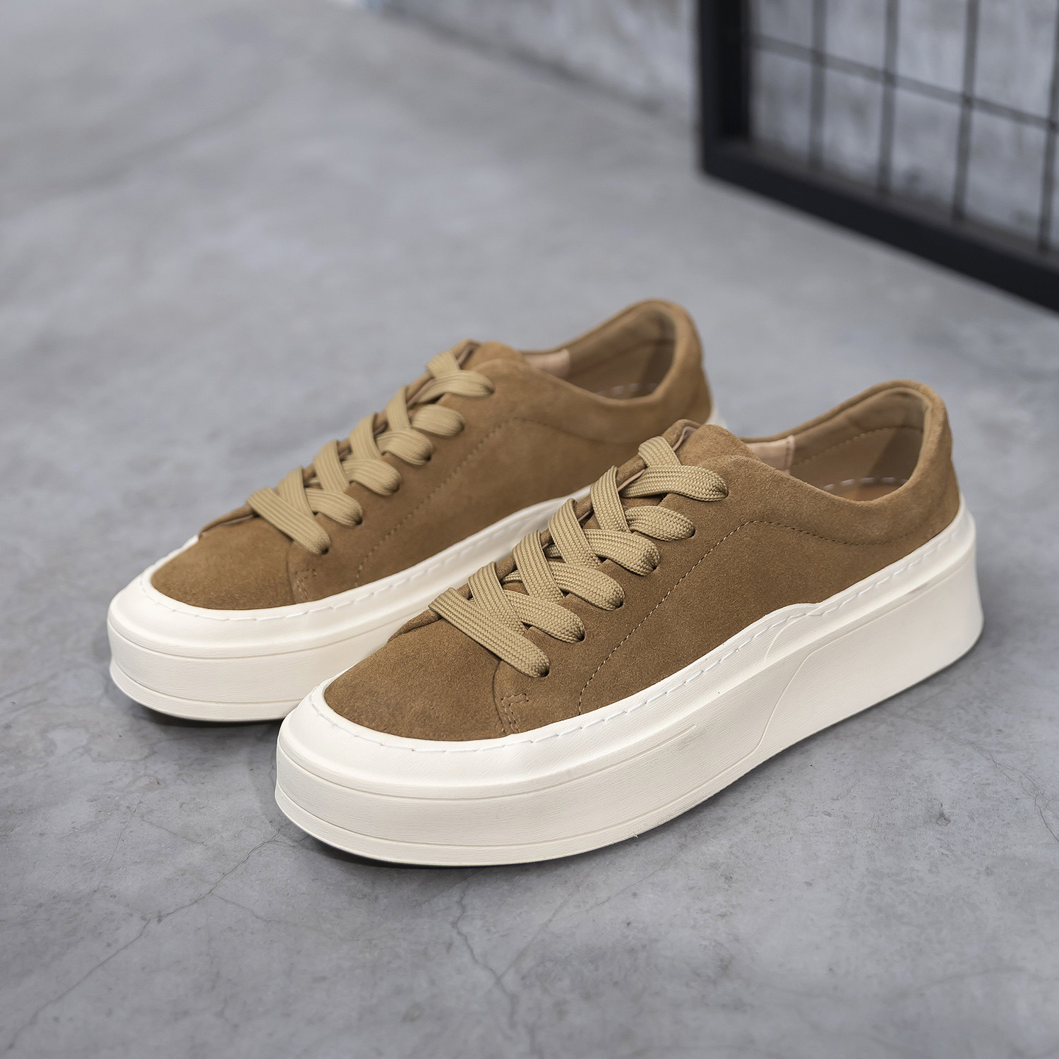 2026春季新款男鞋复古厚底增高板鞋男翻毛皮圆头系带低帮休闲鞋潮,流行男鞋,休闲板鞋,淘宝优惠券,粉丝福利购,淘宝优惠卷