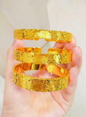 12mm莲花三面碎碎冰吉言手镯黄金