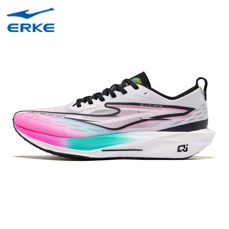 鸿星尔克极风4代竞速板跑鞋