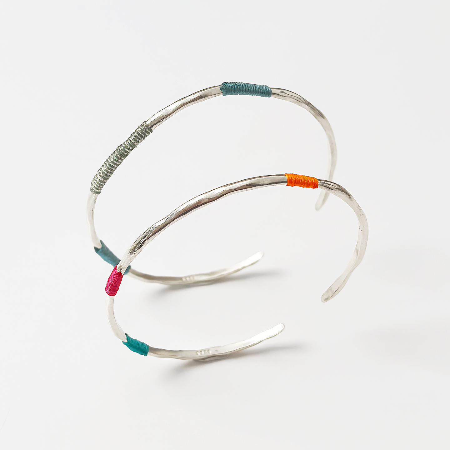 S925银极细原创手工编彩绳手镯叠戴新中式百搭银镯子