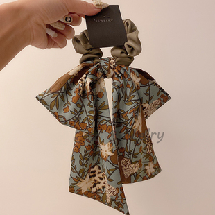 韩国东大门新款 蝴蝶结飘带头绳缎面高级感不对称印花扎马尾肠圈女