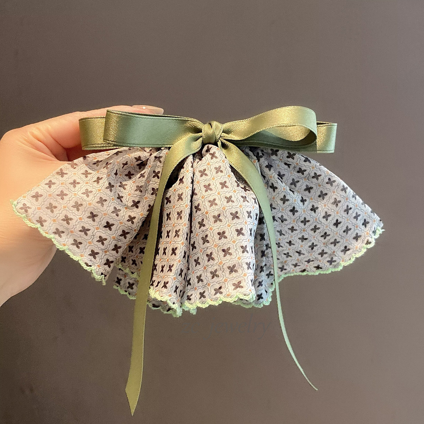 韩版新款清新绿色蝴蝶结飘带裙摆弹夹女甜美后脑勺顶夹发卡发饰